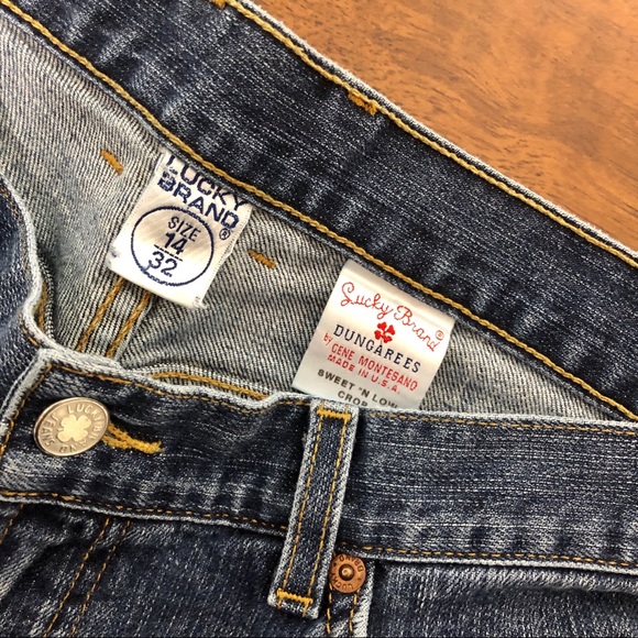 Lucky Brand Sweet n Low Crop Denim. - Picture 3 of 4